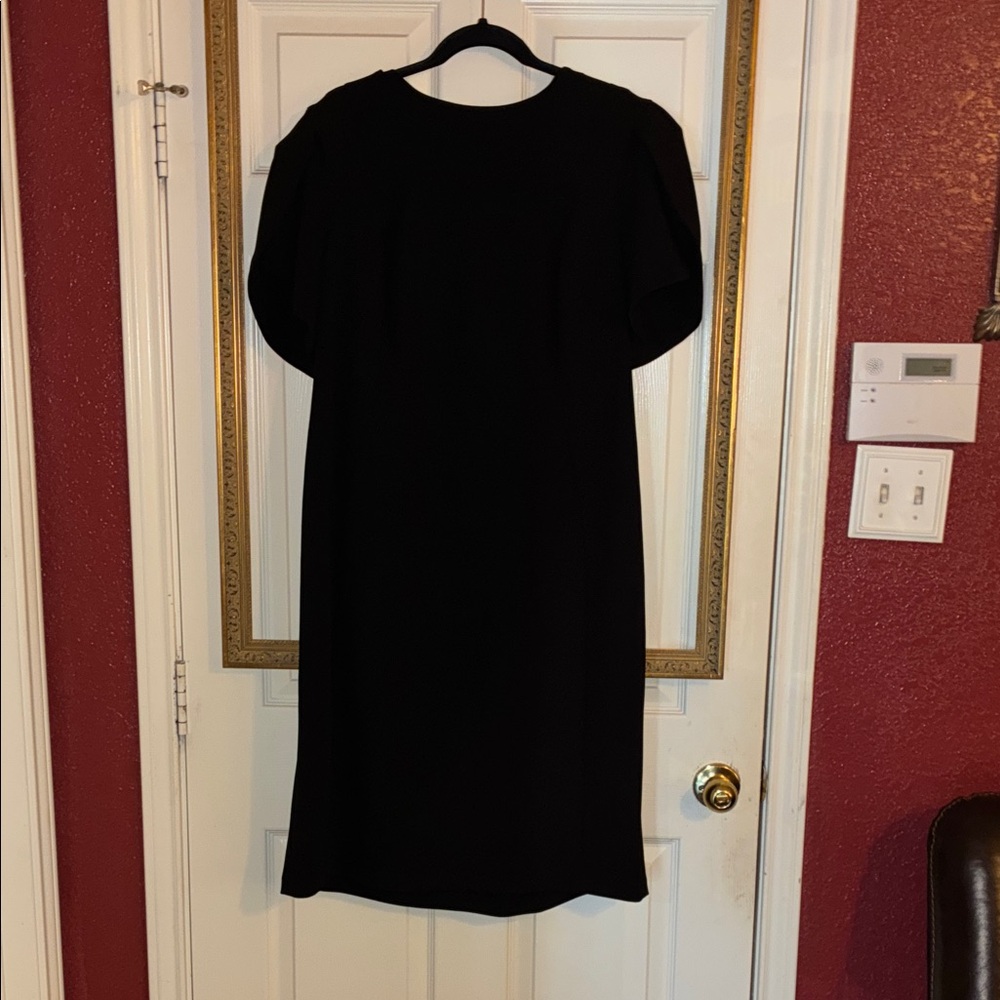 Calvin Klein Elegant Black Midi Dress